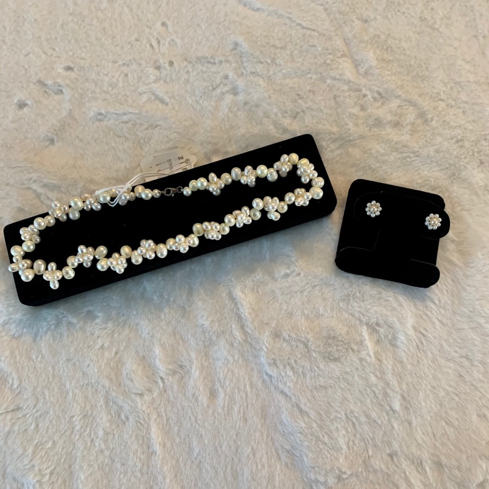 Freshwater Pearl Necklace and Earring Set